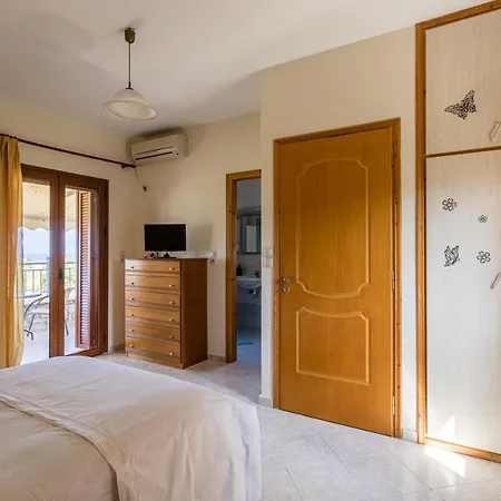 Appartement Chioureas