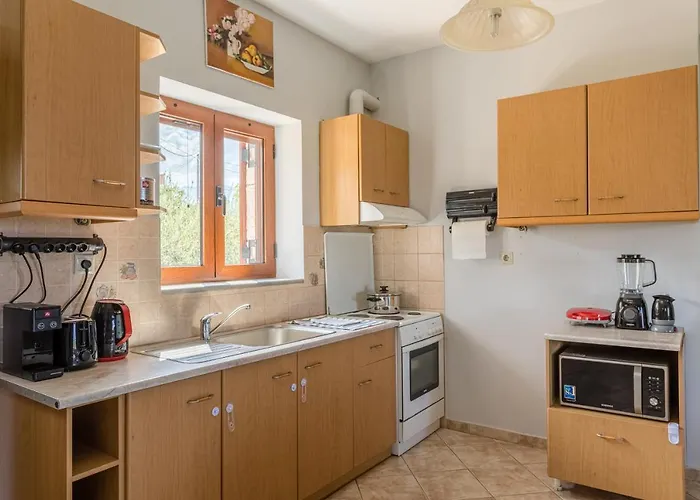 Apartament Chioureas Lévktron